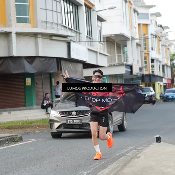 Runner Photo 8000773