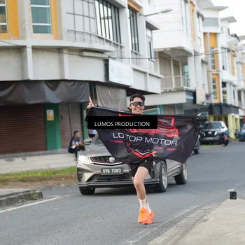 Runner Photo 8000774