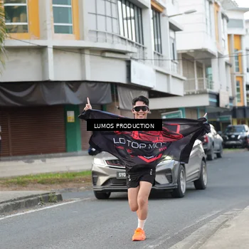 Runner Photo 8000783
