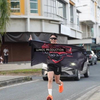 Runner Photo 8000791