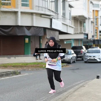 Runner Photo 8000818