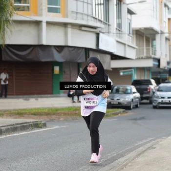 Runner Photo 8000831