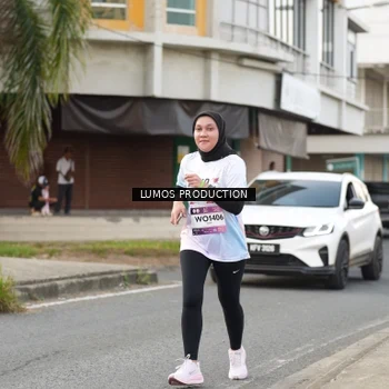 Runner Photo 8000844