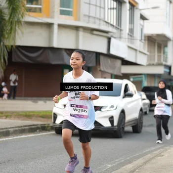 Runner Photo 8000858