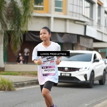 Runner Photo 8000867