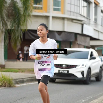 Runner Photo 8000871