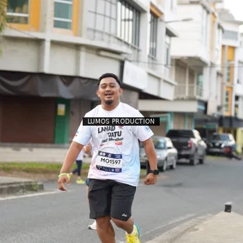 Runner Photo 8000943