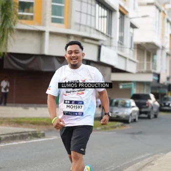 Runner Photo 8000950