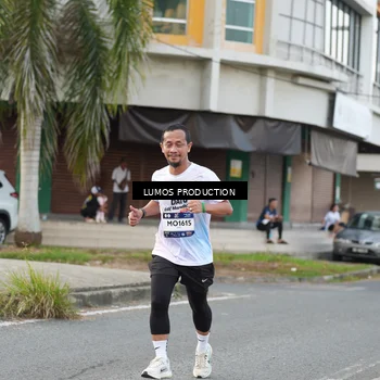 Runner Photo 8000952