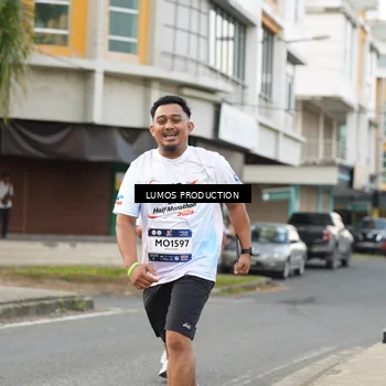 Runner Photo 8000954