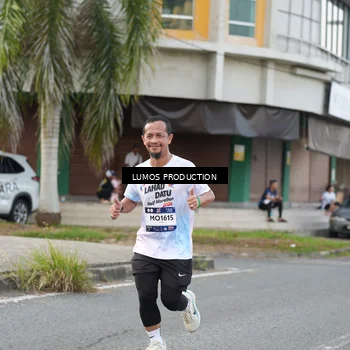 Runner Photo 8000959