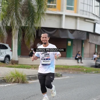 Runner Photo 8000962