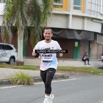 Runner Photo 8000965
