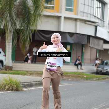 Runner Photo 8001000