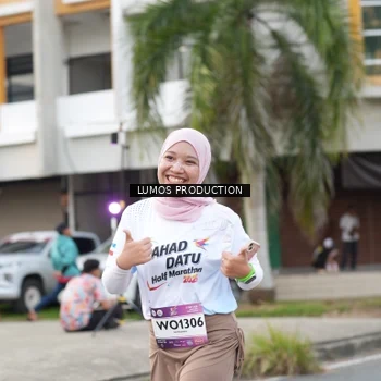 Runner Photo 8001022