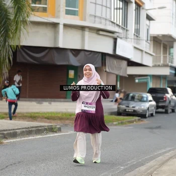 Runner Photo 8001036