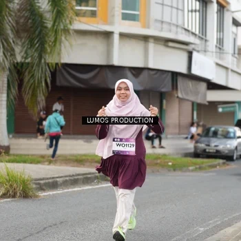 Runner Photo 8001061