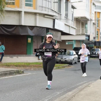 Runner Photo 8001069