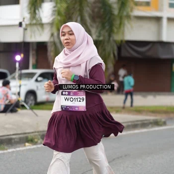 Runner Photo 8001070