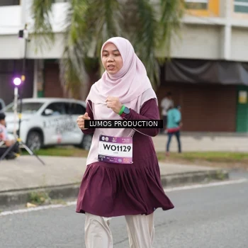 Runner Photo 8001072