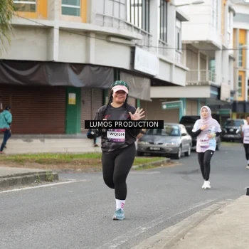 Runner Photo 8001074