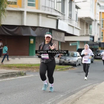Runner Photo 8001075