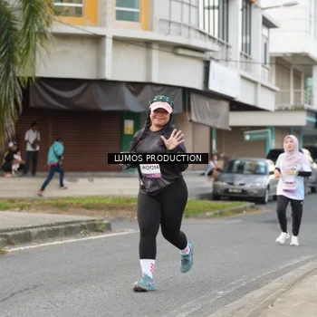 Runner Photo 8001084