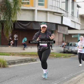 Runner Photo 8001090