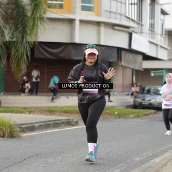 Runner Photo 8001091