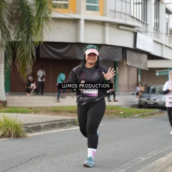 Runner Photo 8001092