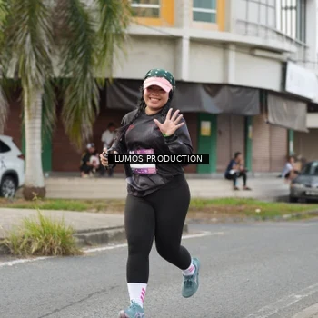 Runner Photo 8001104