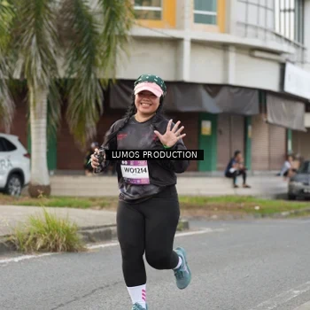 Runner Photo 8001105