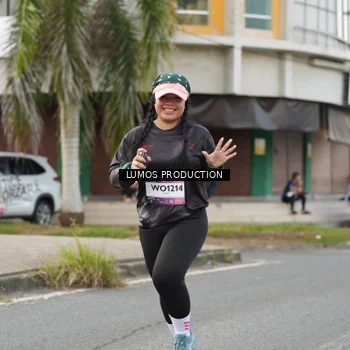 Runner Photo 8001113