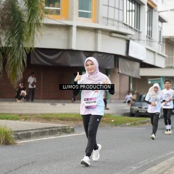 Runner Photo 8001115