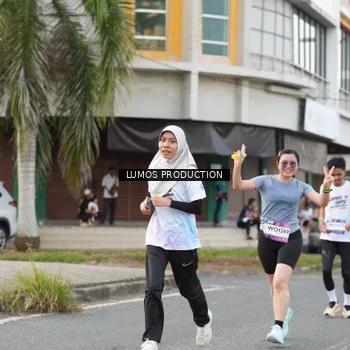 Runner Photo 8001133