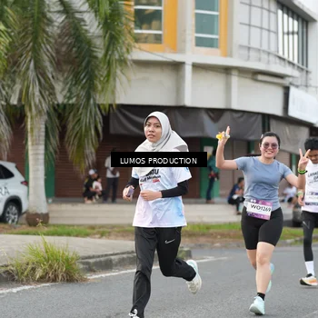 Runner Photo 8001138