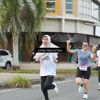 Runner Photo 8001139
