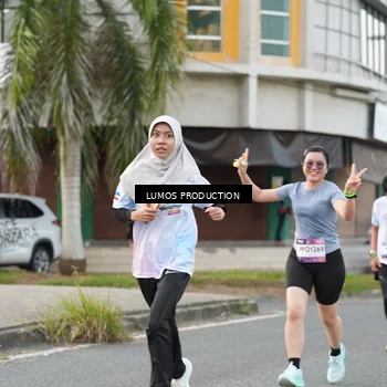 Runner Photo 8001145
