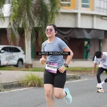 Runner Photo 8001160