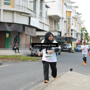 Runner Photo 8001184
