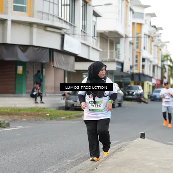 Runner Photo 8001190