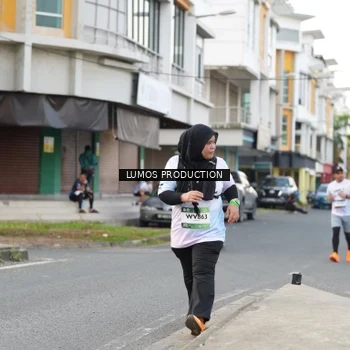 Runner Photo 8001194