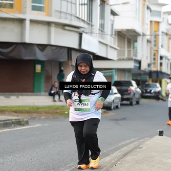 Runner Photo 8001201