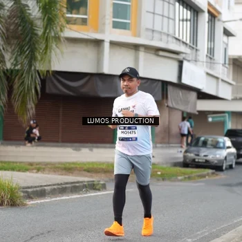Runner Photo 8001208