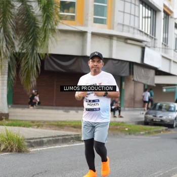 Runner Photo 8001214