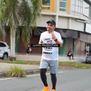Runner Photo 8001229
