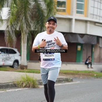 Runner Photo 8001233