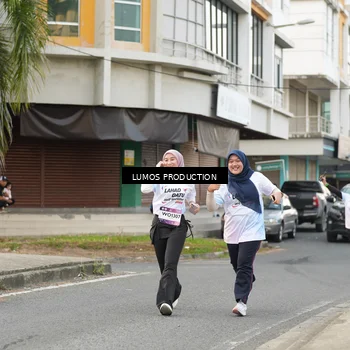 Runner Photo 8001239