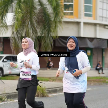 Runner Photo 8001296