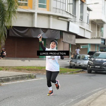 Runner Photo 8001299